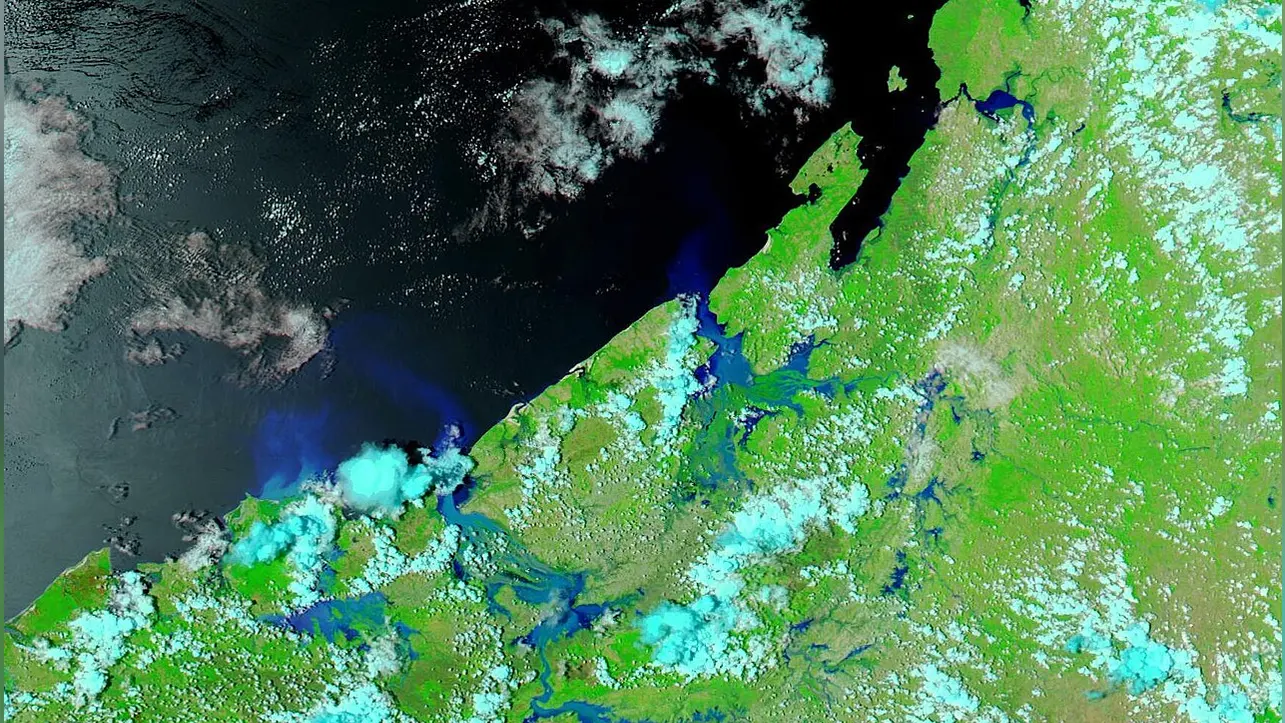 Storm injures two girls and damages homes in Antehiroka, Madagascar