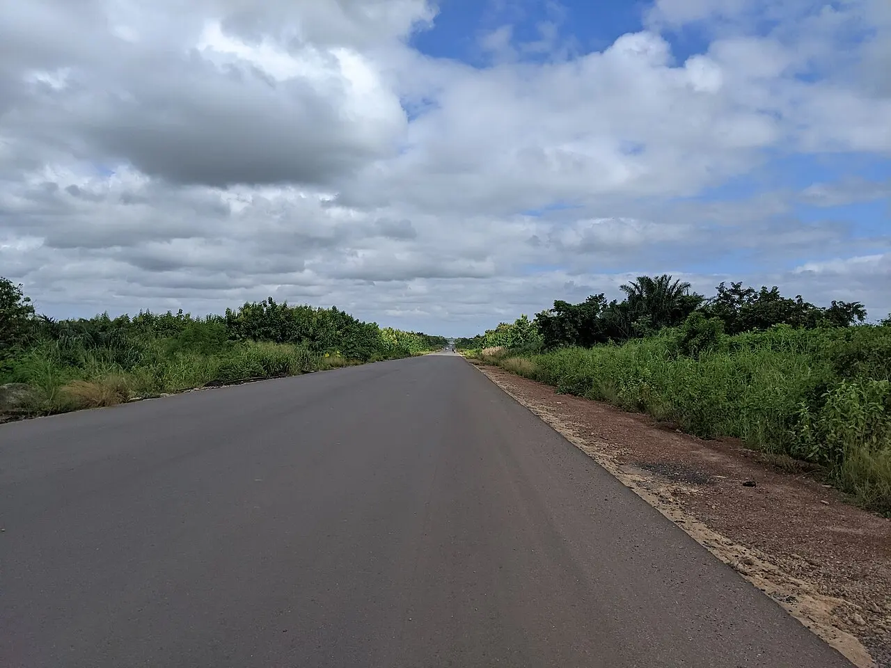 Nouvelle route de Noèpé à Kpalimé 2 — photo d’illustration (routes et ponts)