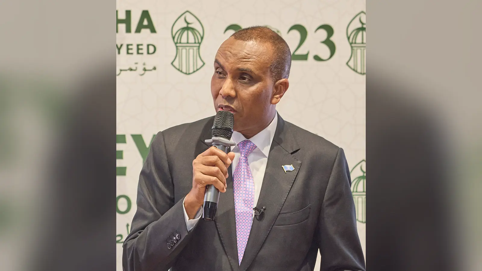 Hamza Abdi Barre — illustration