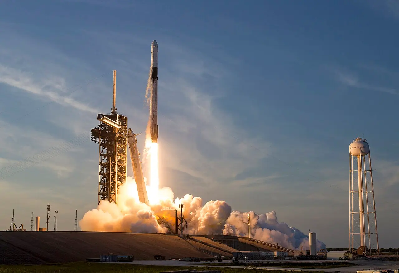 SpaceX — illustration