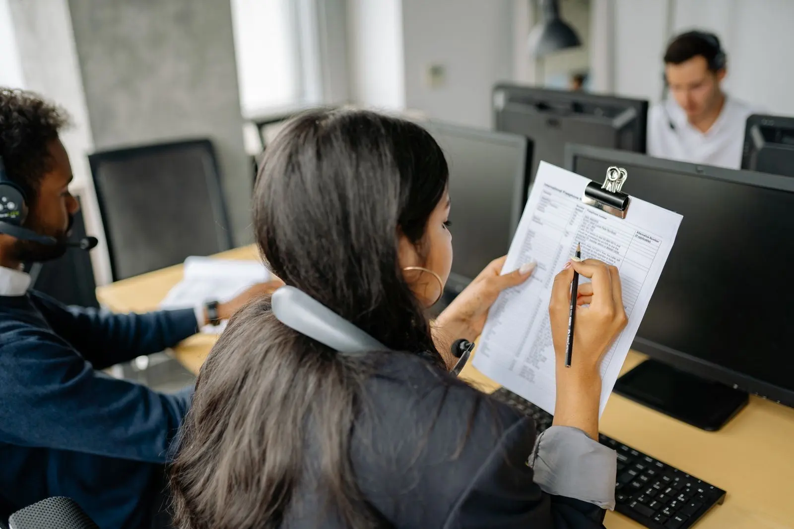 Up to 4,000 jobs at risk in Tunisian call centres
