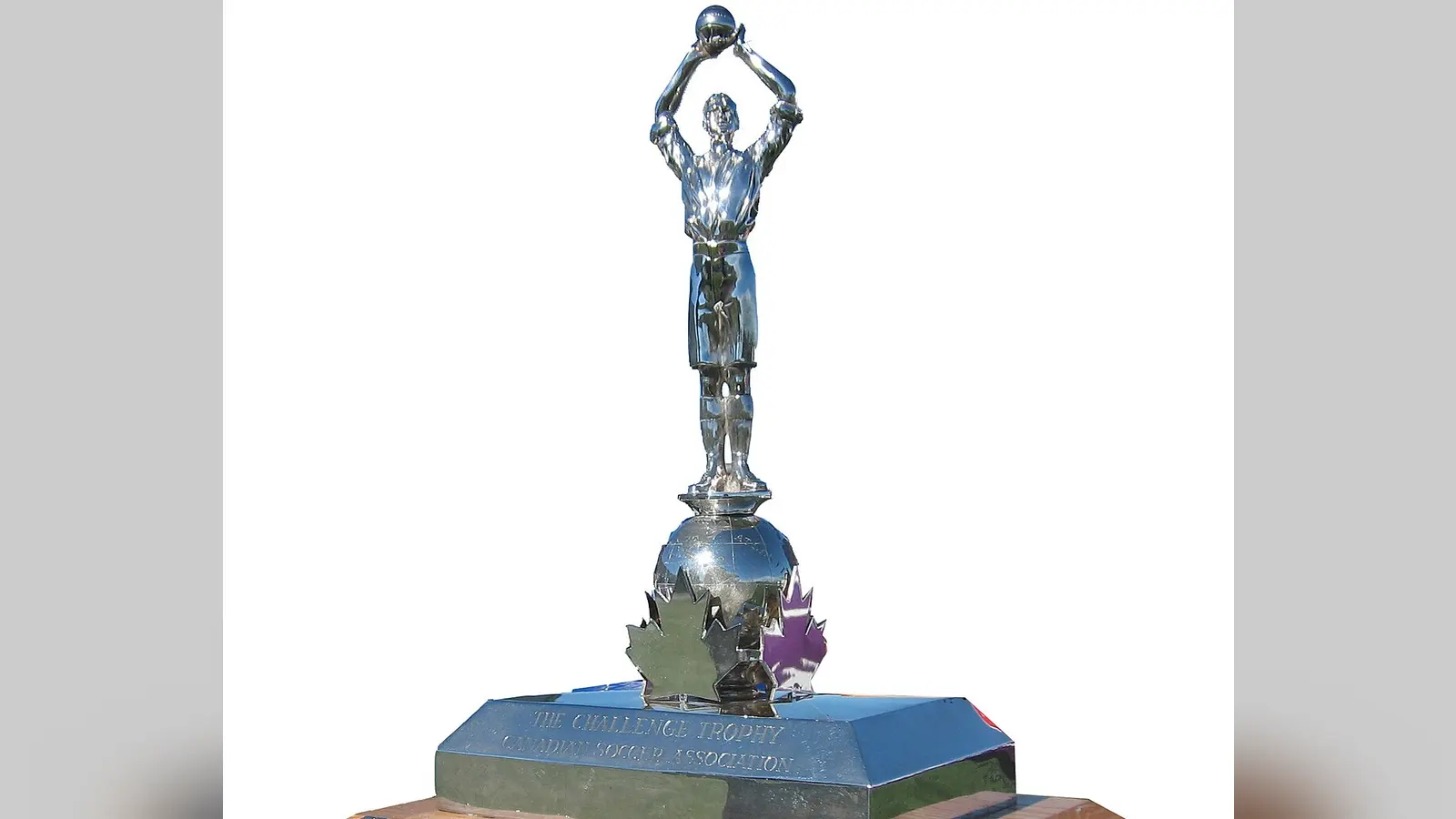 The Challenge Trophy — illustration
