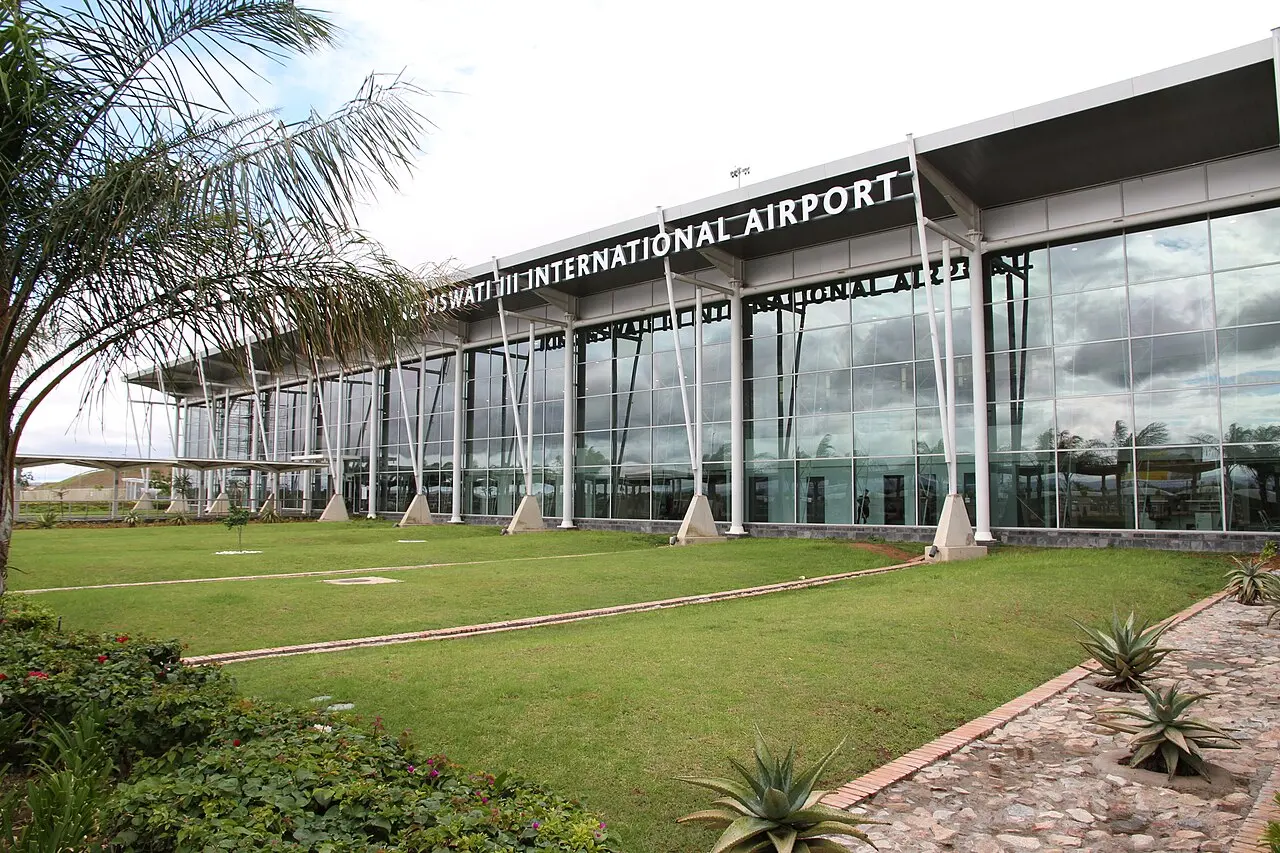 Aéroport international du roi Mswati III — illustration