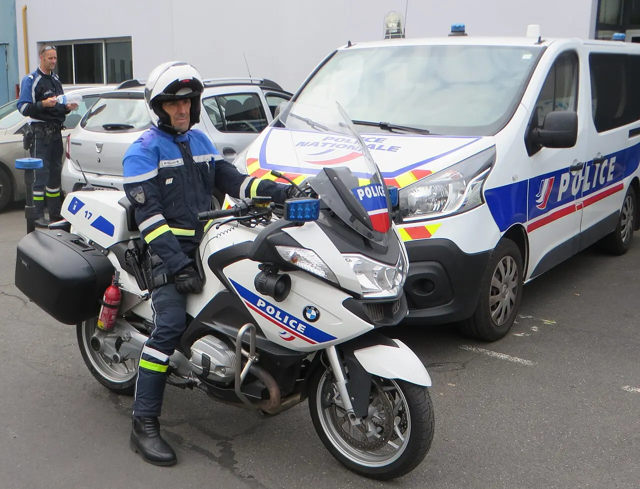 France deploys 70,000 personnel against violence
