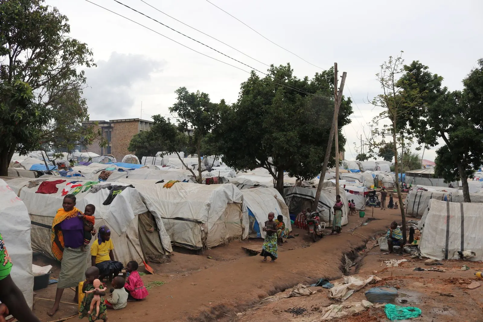 Thousands of displaced people remain in Nigerian camps after five years