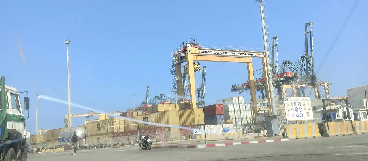 Port autonome de Lomé — illustration