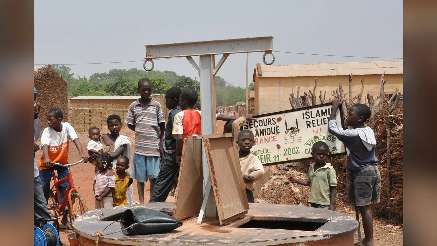 Well.handdug.cased.surface.mali — photo d’illustration (eau et assainissement)