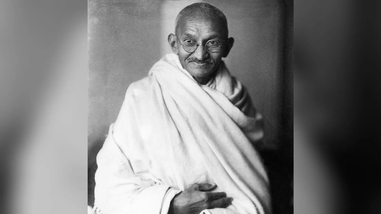 Mohandas Karamchand Gandhi — illustration