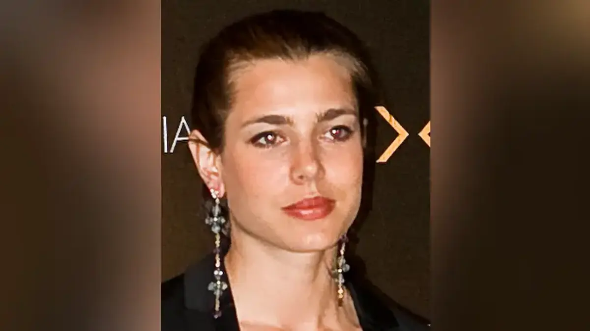 Charlotte Casiraghi — illustration