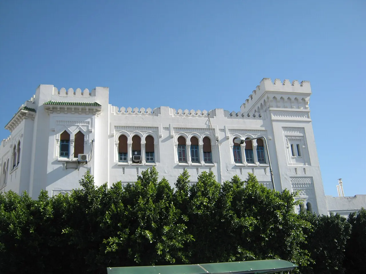 Tunisia plans 26.722 billion dinars in borrowing for 2027