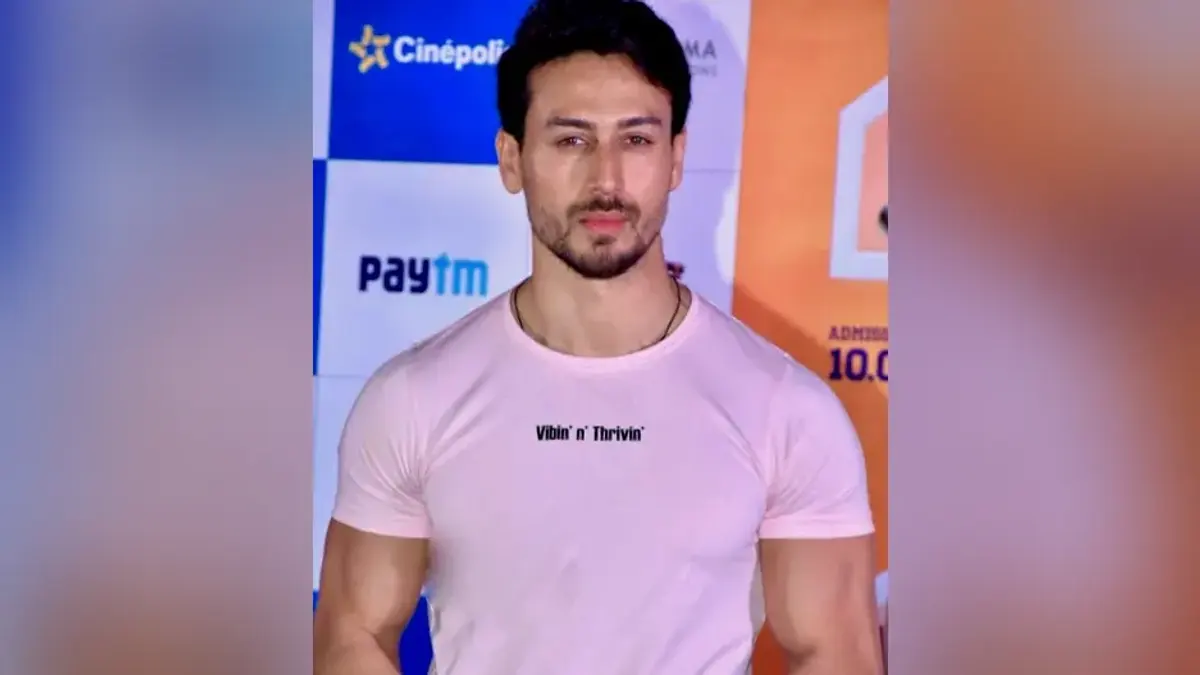 Tiger Shroff targeted in Mumbai shooting, two injured