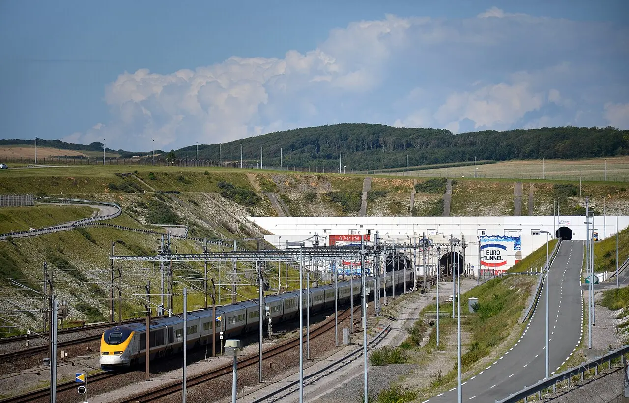 Tunnel sous la Manche — illustration