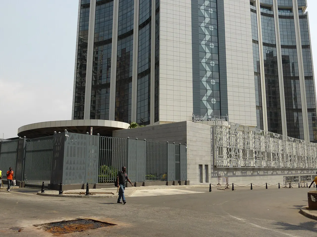 African Development Bank raises $2.5 billion