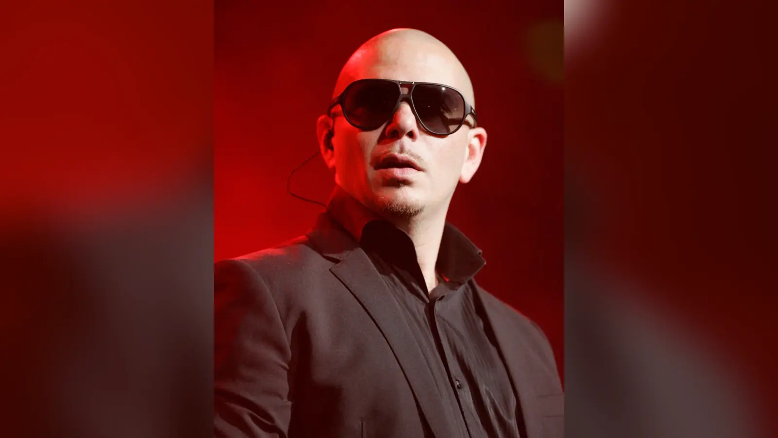 Pitbull — illustration