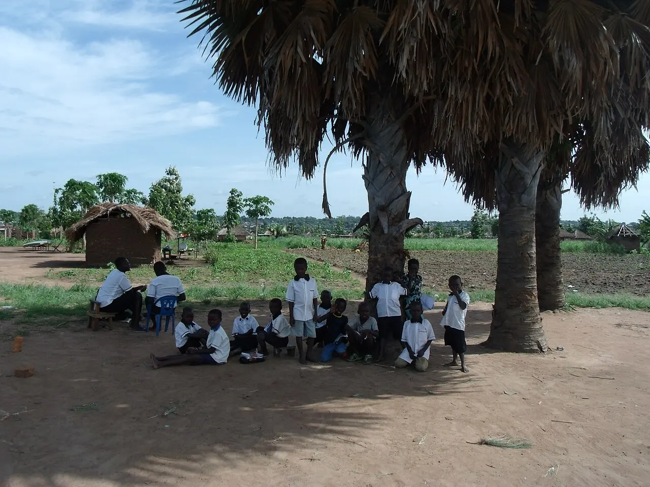 School (7175864900) — photo d’illustration (école)