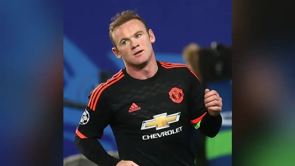 Wayne Rooney calls Manchester United players selfish