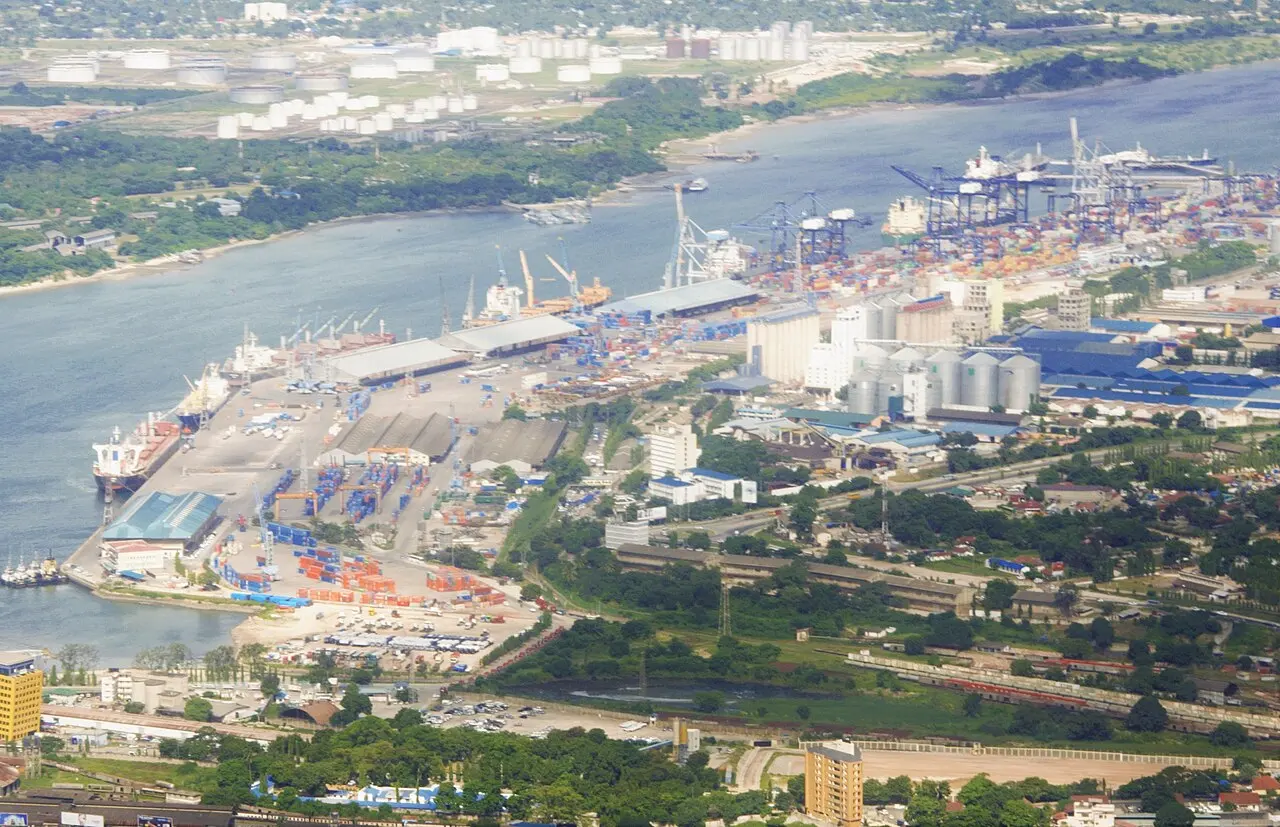 The detailed view of Dar es Salaam Port — photo d’illustration (port)